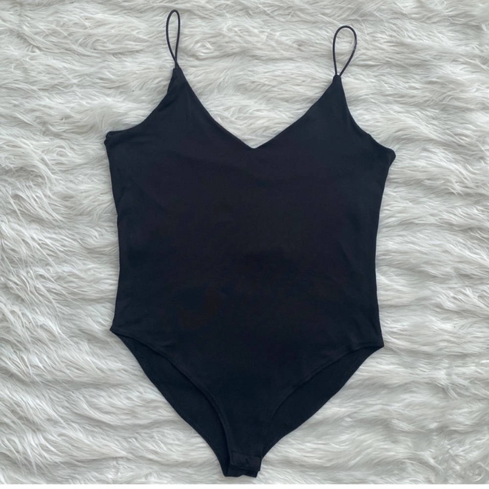 Bodysuits - Picture 4 of 9